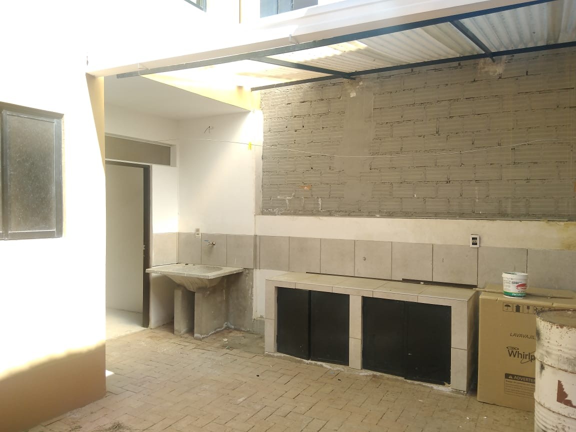 Casa en Achumani en La Paz 3 dormitorios 4 baños 3 parqueos Foto 6