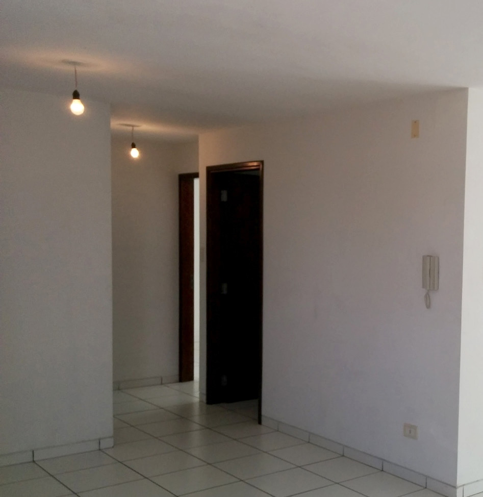 Departamento en AlquilerCalle Tarija Nro 673 2 dormitorios 2 baños 1 parqueos Foto 3