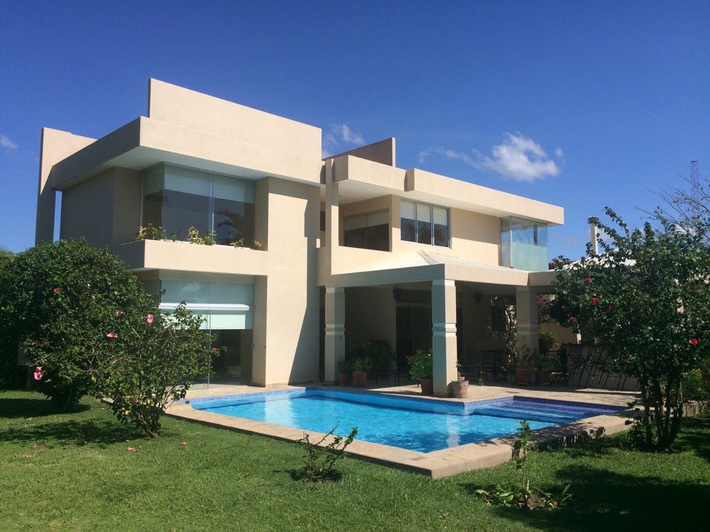 CONDOMINIO POLO COUNTRY | UltraCasas.com $us 380,000 [UC-384208]