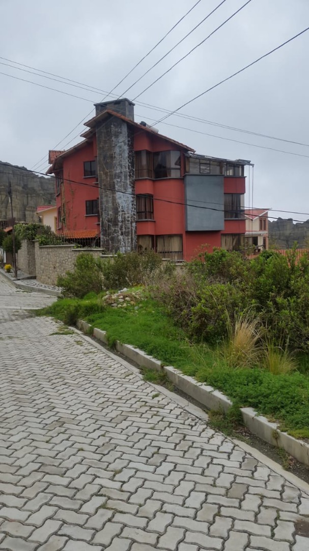 Terreno en Achumani en La Paz    Foto 10