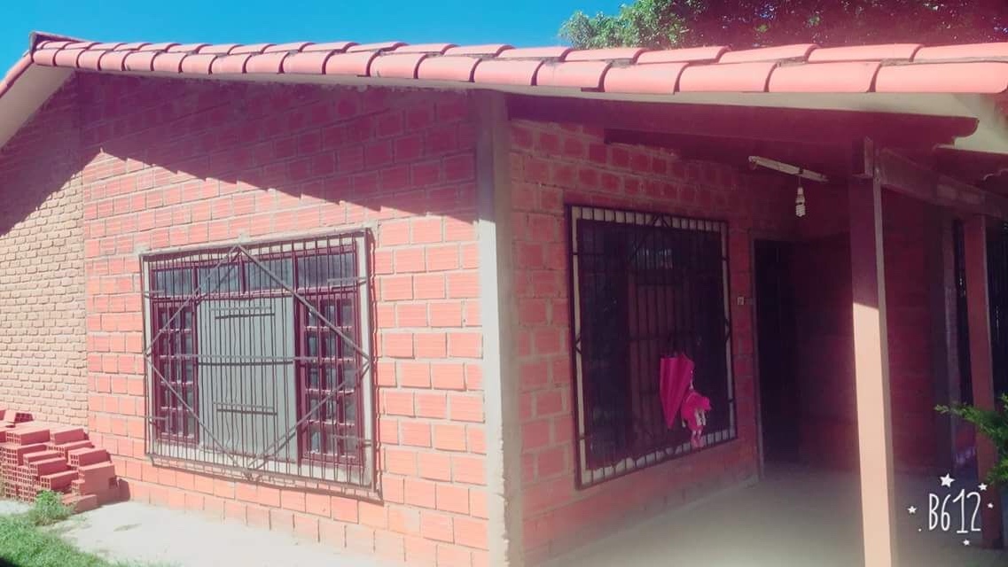 Casa en Venta7mo Anillo Santos Du Mont y 8vo anillo Barrio Hidalgo Cerca del Mercado Max Fernandez  5 dormitorios 2 baños  Foto 9