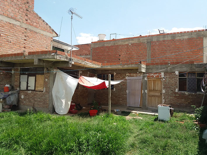 Casa en Colcapirhua en Cochabamba 3 dormitorios 1 baños 2 parqueos Foto 3