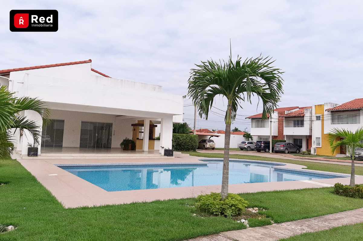 Casa en VentaREMANSO III, CONDOMINIO EXCLUSIVO ESMERALDA 3 dormitorios 4 baños 2 parqueos Foto 6