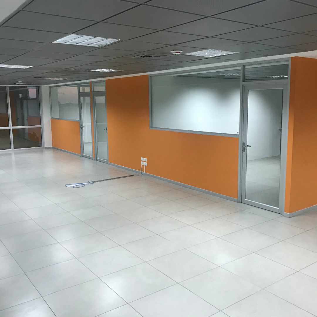 Oficina ★¿Está Buscando más Prestigio para su Empresa? ★ Esta oficina en la Torre Dúo, es la solución. Foto 7