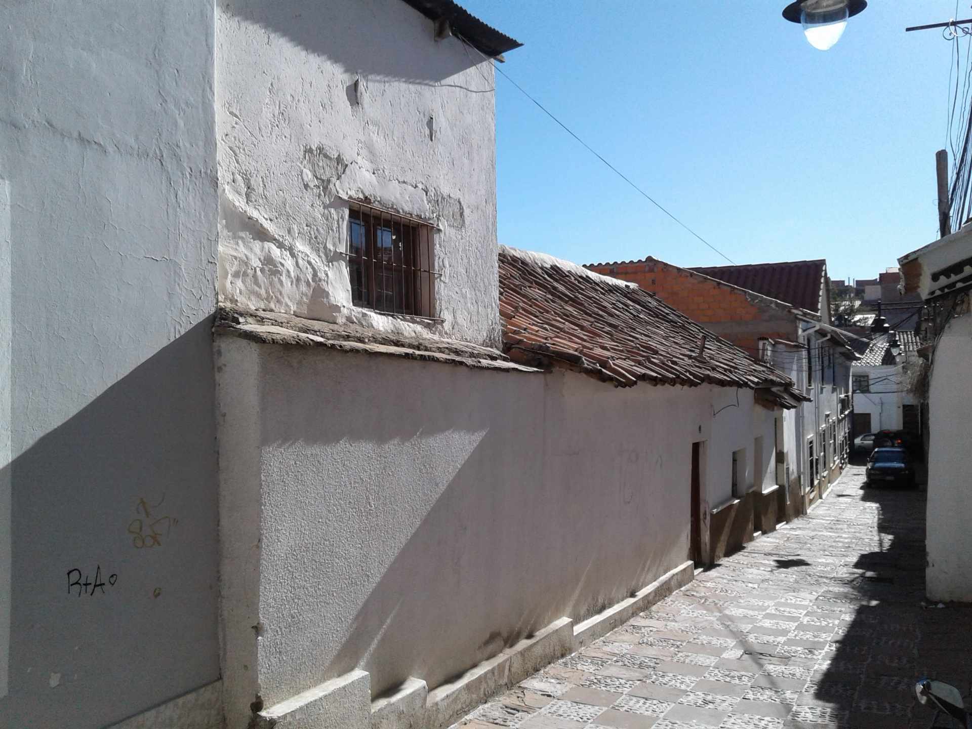 Casa Calle Koritambo (entre calle Urcullo y Camargo) Foto 5