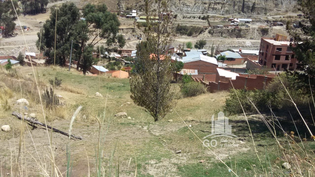 Terreno en VentaCHICANI, Zona Sur, La Paz-Bolivia    Foto 2
