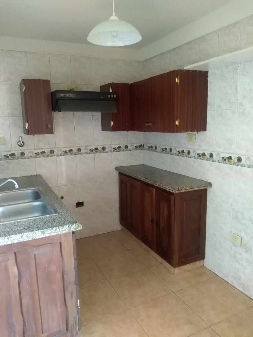 En Alquiler a $us 480 Foto 5