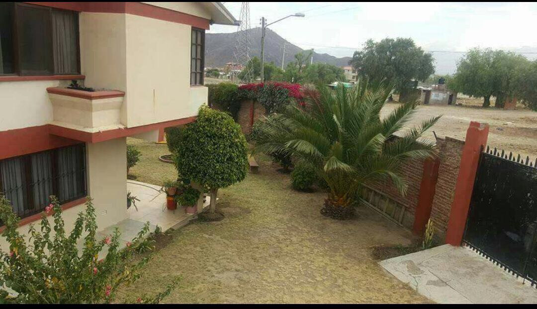 Departamento en Pacata en Cochabamba 6 dormitorios 5 baños 2 parqueos Foto 1