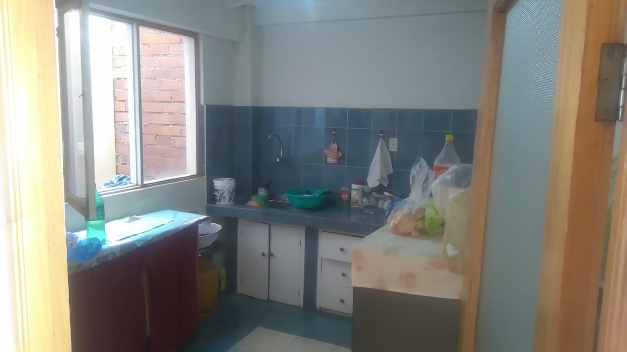 Departamento en Oruro en Oruro 4 dormitorios 2 baños  Foto 10