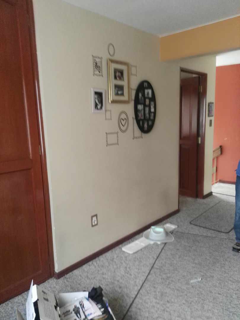 Departamento en Cota Cota en La Paz 3 dormitorios 3 baños 1 parqueos Foto 13