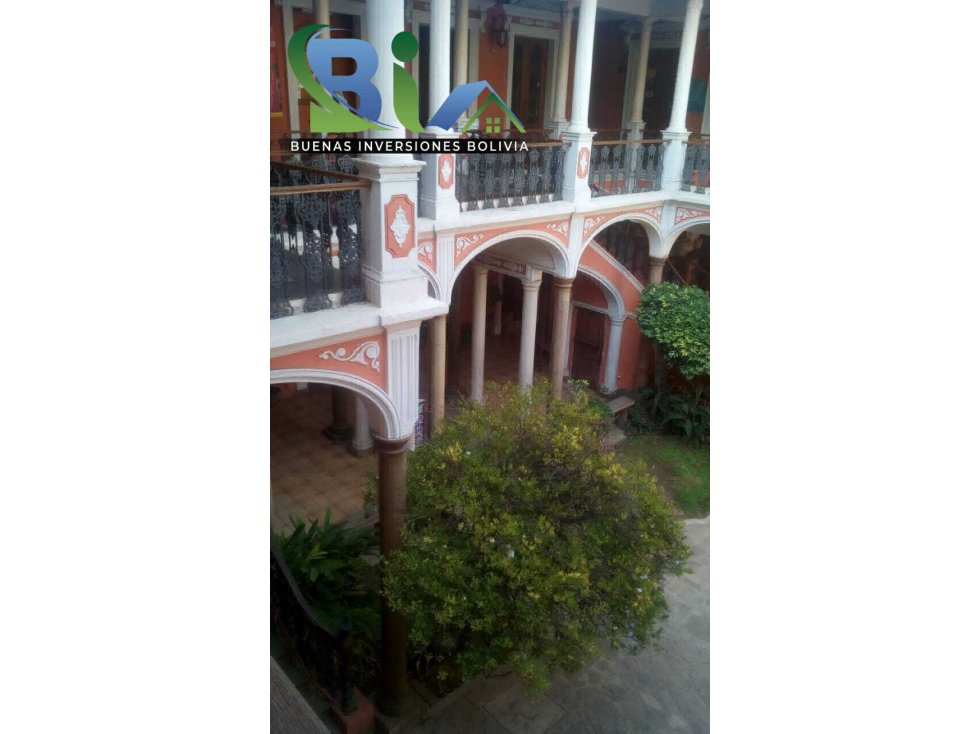 Casa en VentaCASA COMERCIAL ESQUINA DOS PLANTAS RENTABLE CBBA. 28 dormitorios 7 baños  Foto 3