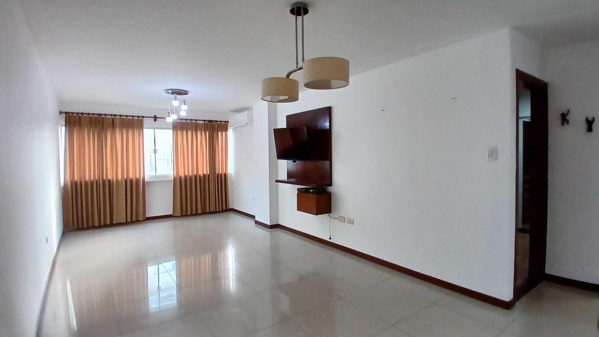 Departamento en Alquiler🏢 EN ALQUILER – CÓMODO DEPARTAMENTO EN ZONA CENTRO Foto 4