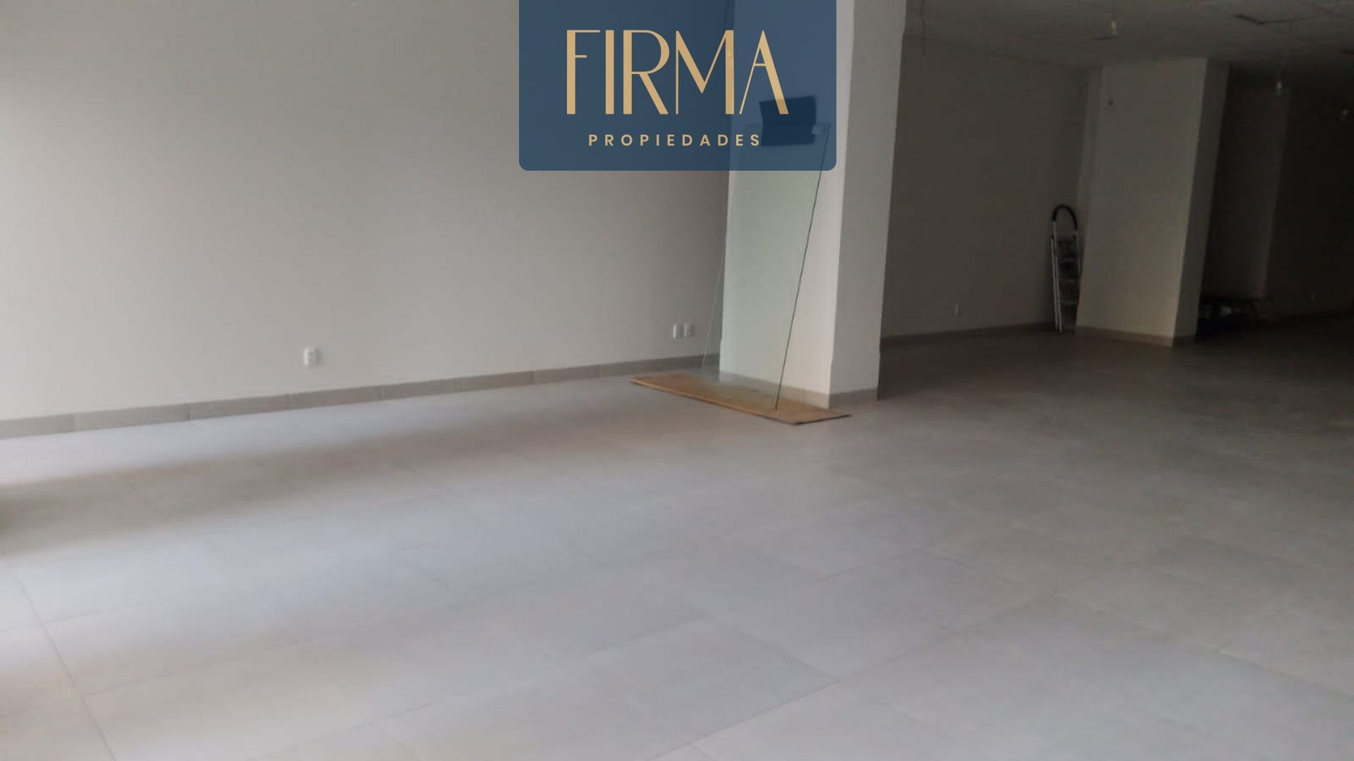 Local comercial en AlquilerLOCAL COMERCIAL EN ALQUILER, SAN JORGE Foto 2