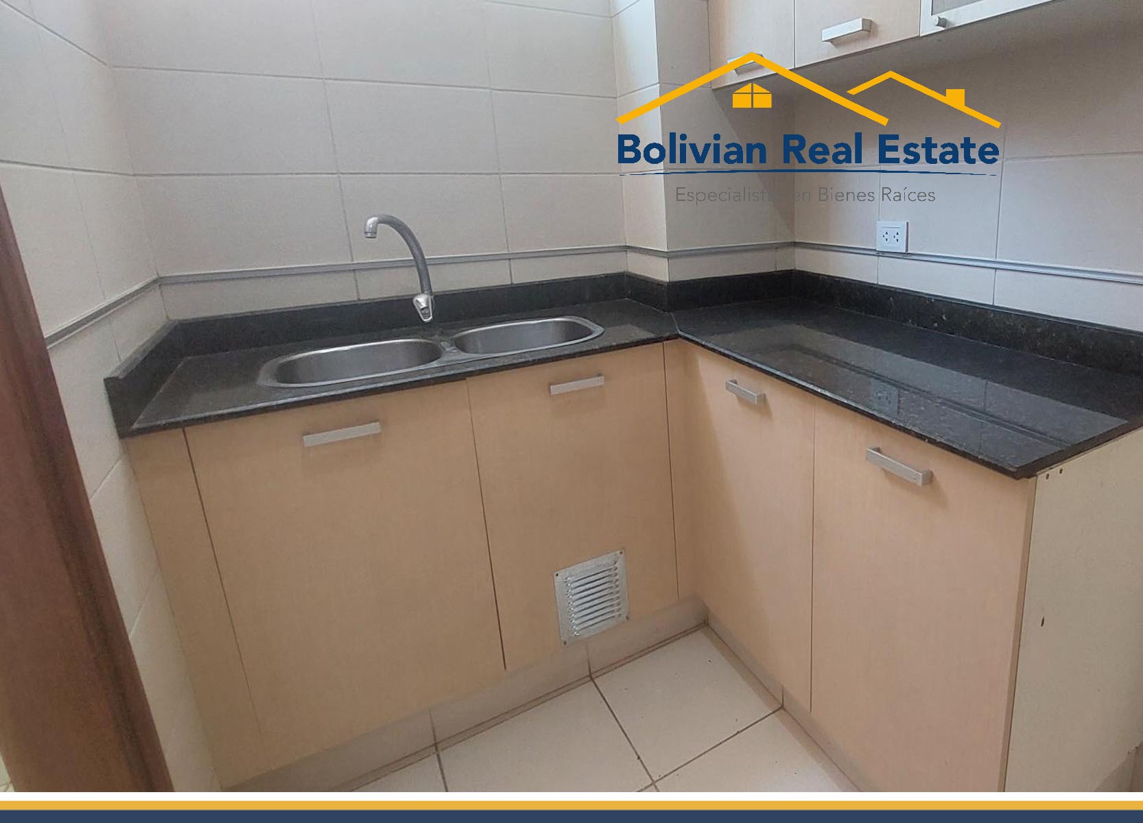 En Alquiler a Bs 3,200 Foto 5