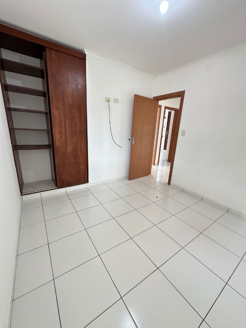 Casa en Entre 7mo y 8vo anillo Norte en Santa Cruz de la Sierra 3 dormitorios 2 baños 1 parqueos Foto 3