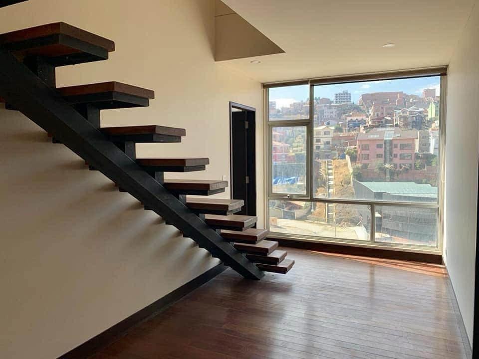 Departamento Lujoso penthouse en VENTA zona sur ‼️ Foto 7