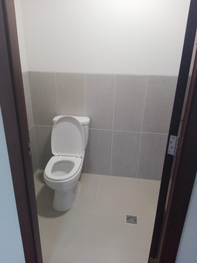 Oficina en San Jorge en La Paz 1 dormitorios 2 baños 1 parqueos Foto 4