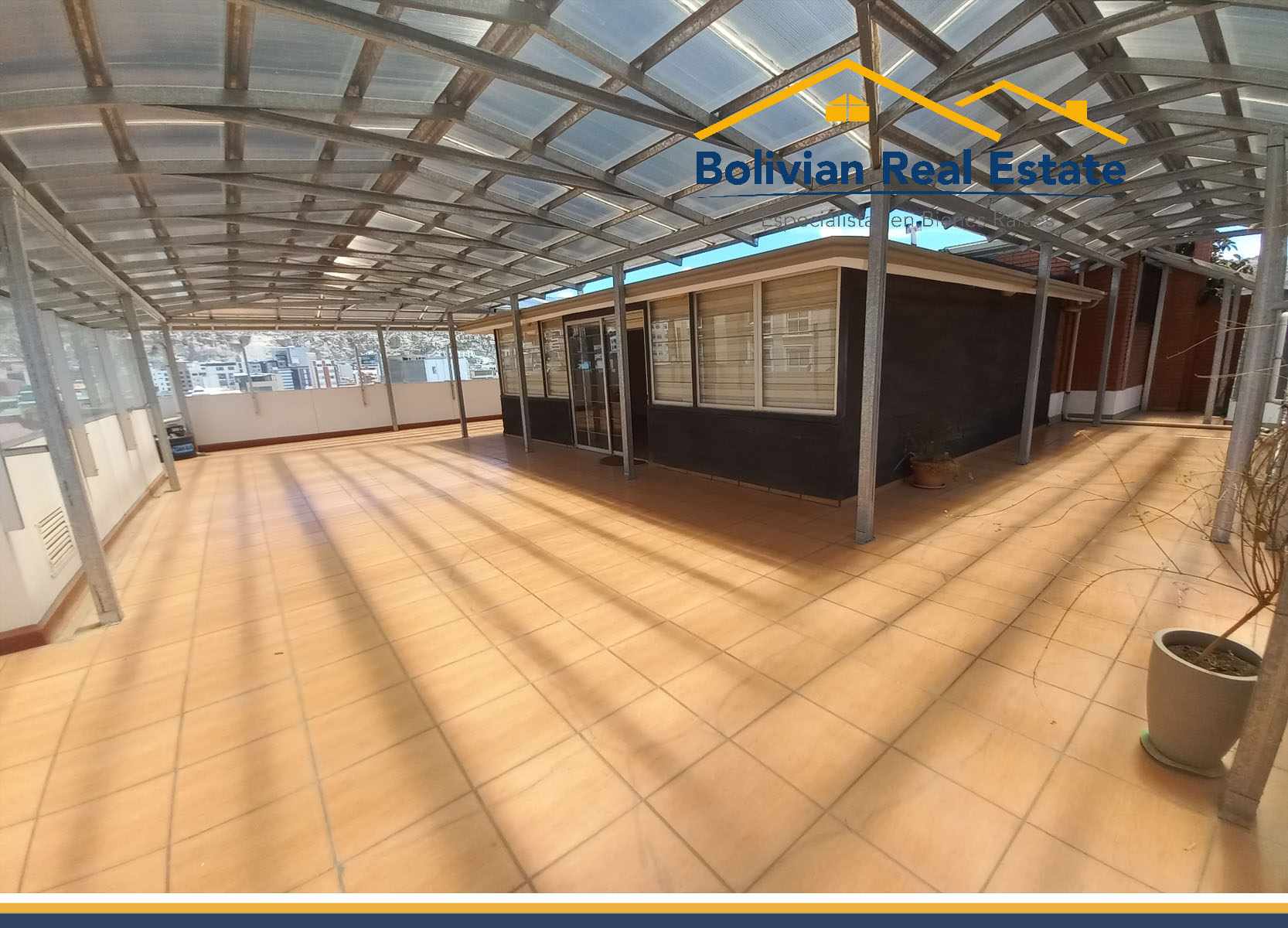 Departamento En venta espectacular Penthouse Dúplex con terraza privada en Calacoto Foto 2