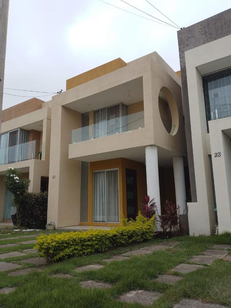 Casa en VentaCONDOMINIO VERDI 3 dormitorios 3 baños 2 parqueos Foto 1