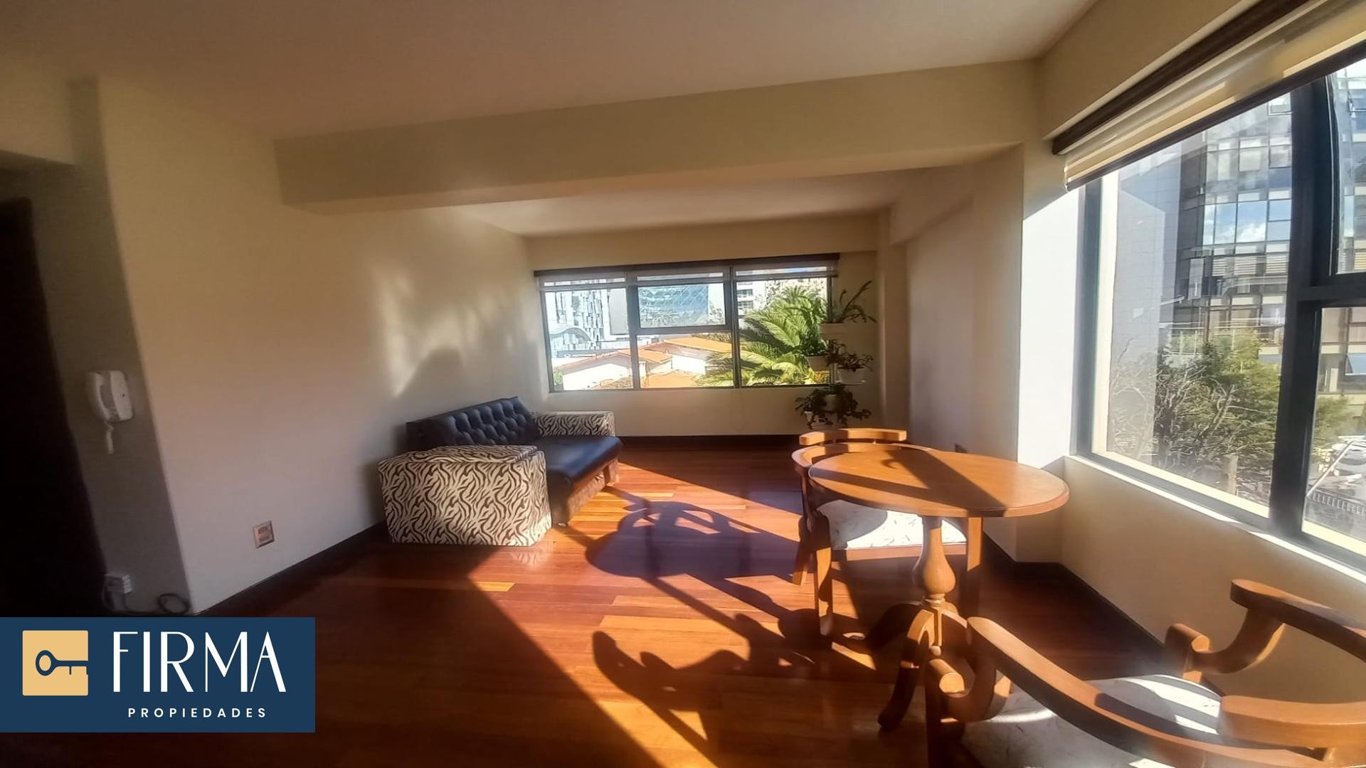 Departamento en Calacoto en La Paz 3 dormitorios 3 baños 1 parqueos Foto 6
