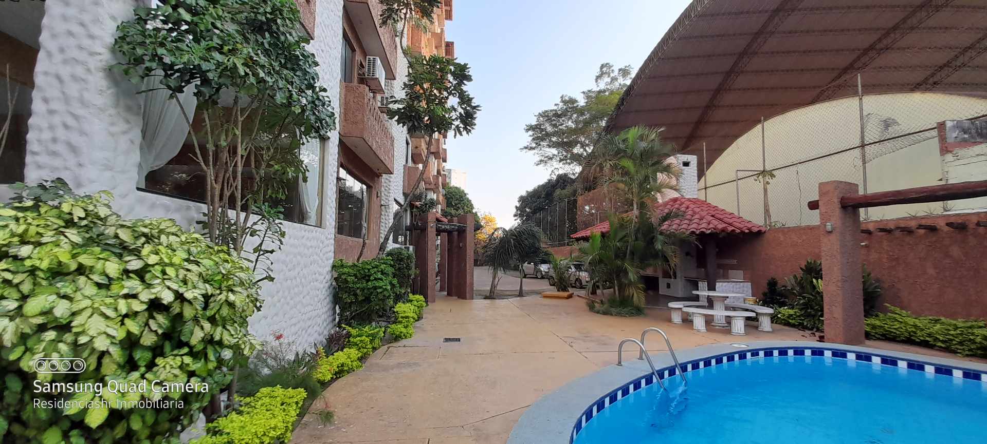 Departamento en AlquilerCONDOMINIO CASA GRANDE - AV. BENI 2º y 3er anillo  Foto 4