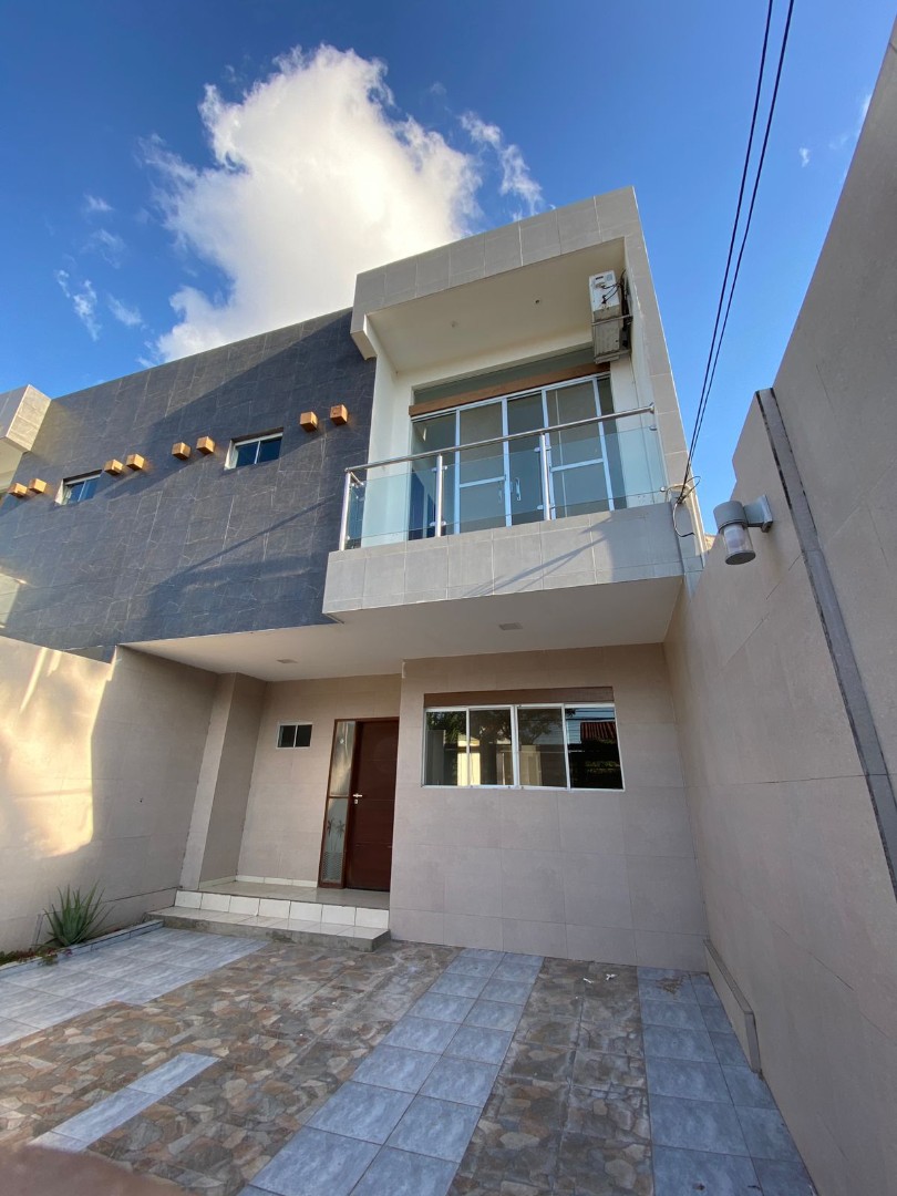 Casa en AlquilerCASA INDEPENDIENTE EN ALQUILER AV ALEMANA 4TO Y 5TO ANILLO Foto 9