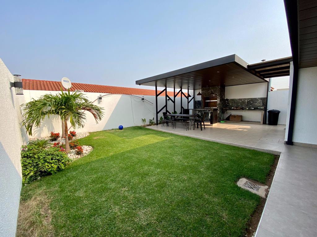 Condominio Fontana Riviera II (Av. Banzer km. 8 1/2)