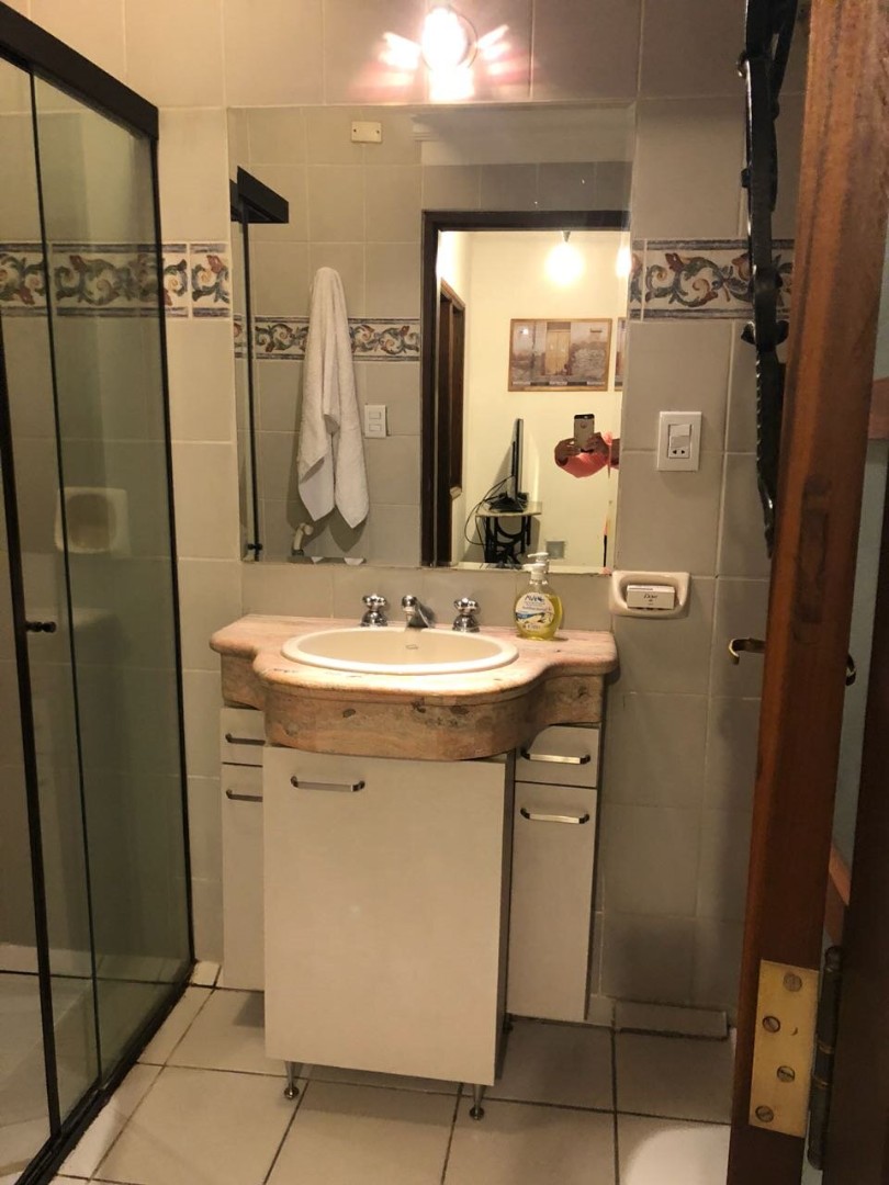 Edificio en VentaAv Piraí 5to anillo 13 dormitorios 10 baños  Foto 19