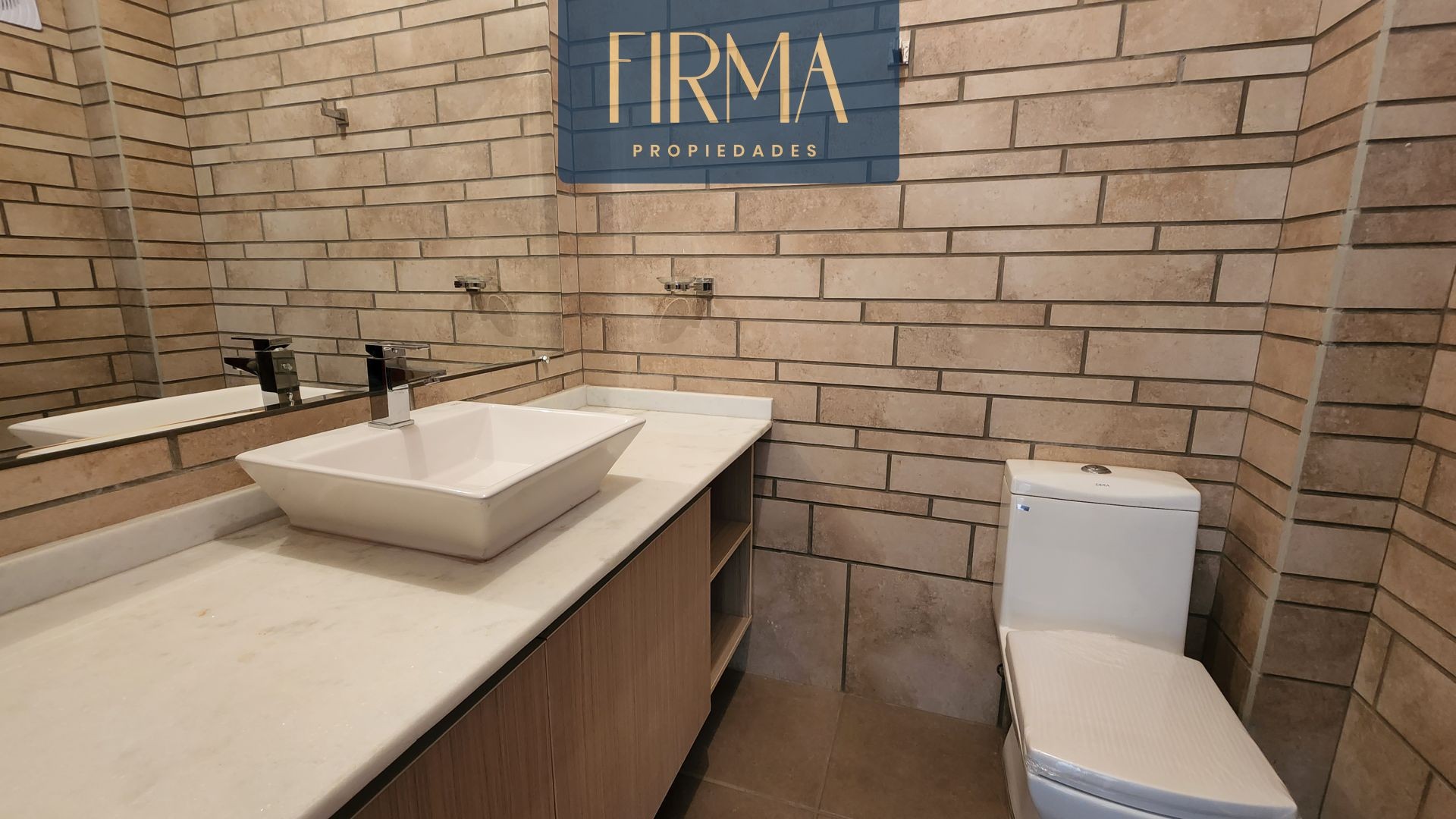 Departamento en VentaPENTHOUSE EN VENTA A ESTRENAR, SOPOCACHI  Foto 3