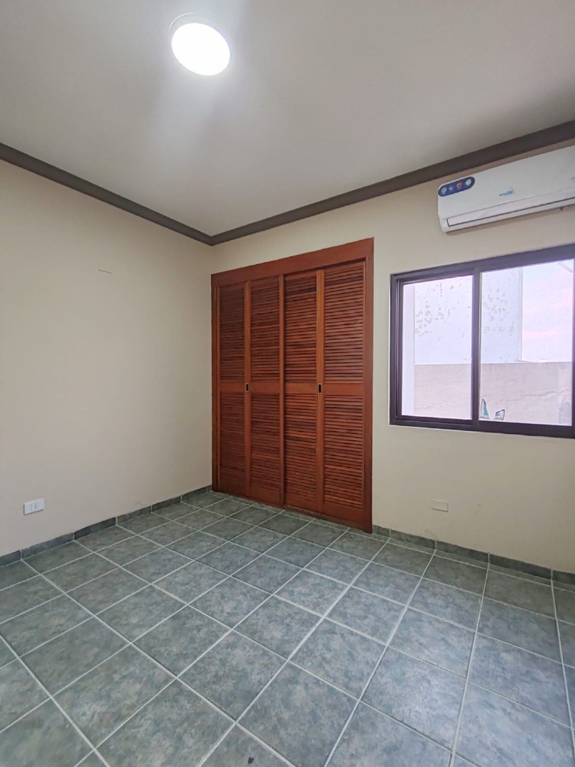 En Alquiler a Bs 2,500 Foto 10