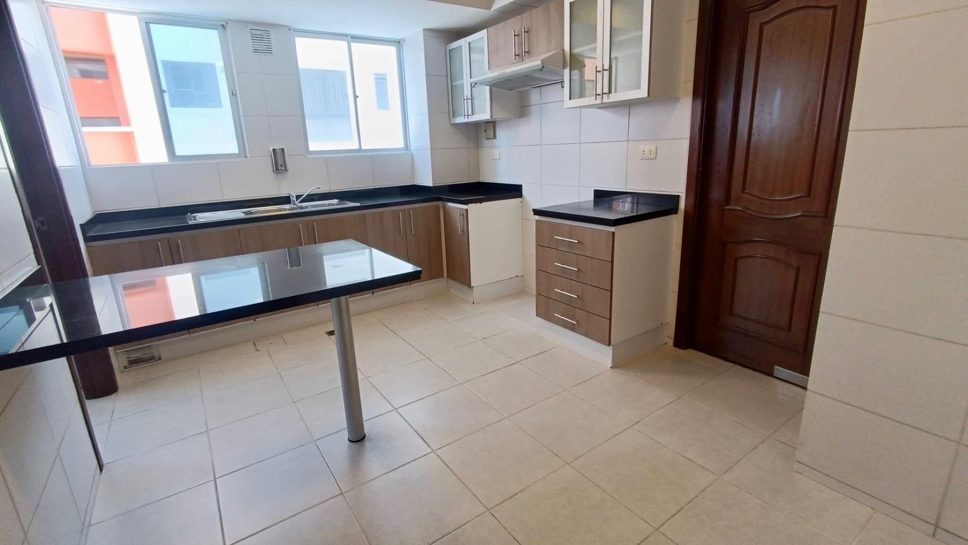 Departamento en AlquilerCALACOTO 4 dormitorios 4 baños 2 parqueos Foto 3