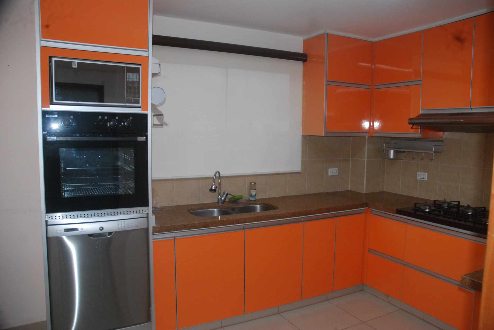 Departamento en Venta Z/ Norte, cerca plaza del Estudiante, HERMOSO PENTHOUSE 3D 200M2 Foto 16