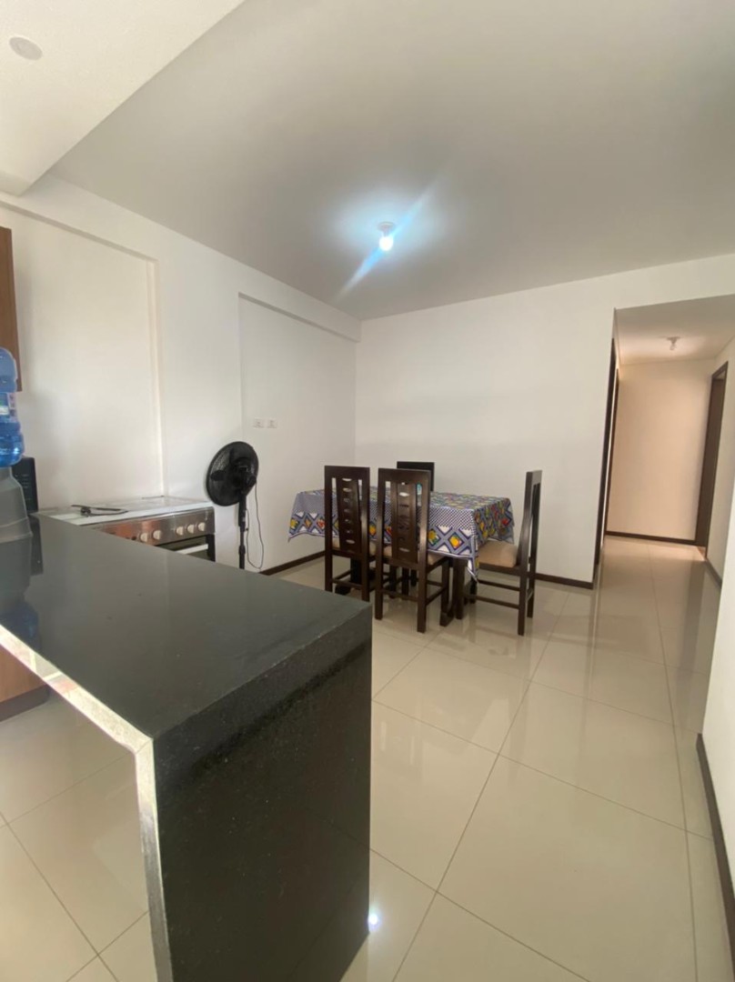 Departamento en VentaAv Alemana 3er anillo Calle Pachiuba Condominio Altamura Foto 4