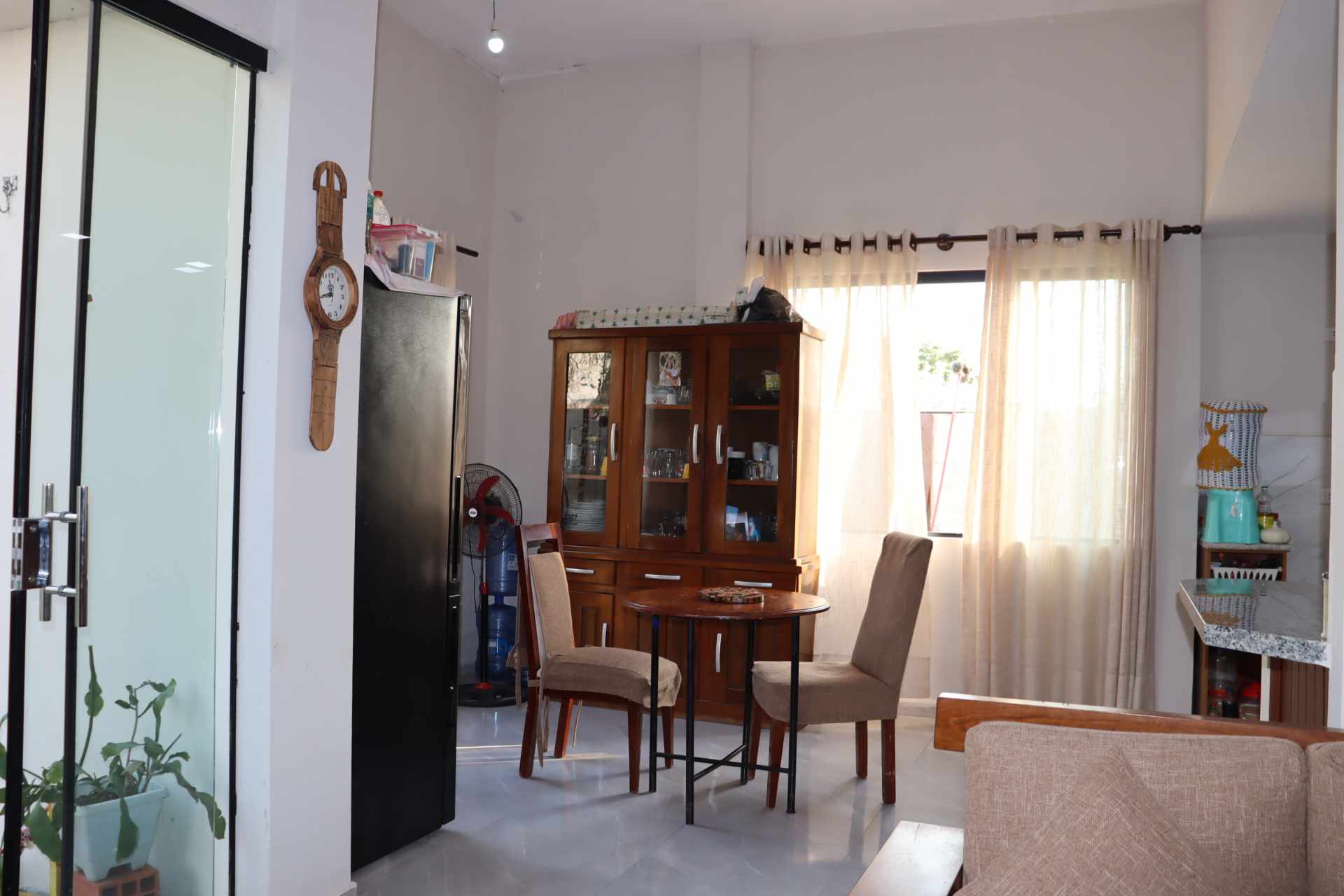 Casa en Urubó en Santa Cruz de la Sierra 3 dormitorios 2 baños 2 parqueos Foto 4