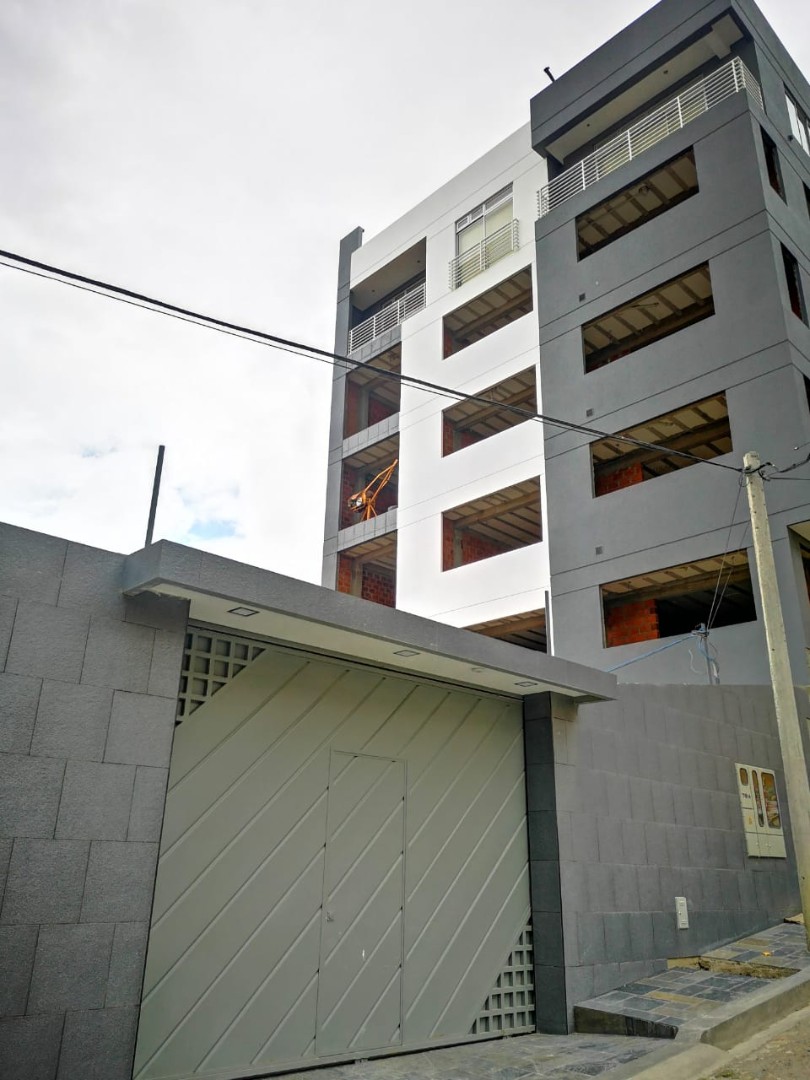 Edificio en Llojeta en La Paz 7 dormitorios 1 baños 7 parqueos Foto 21