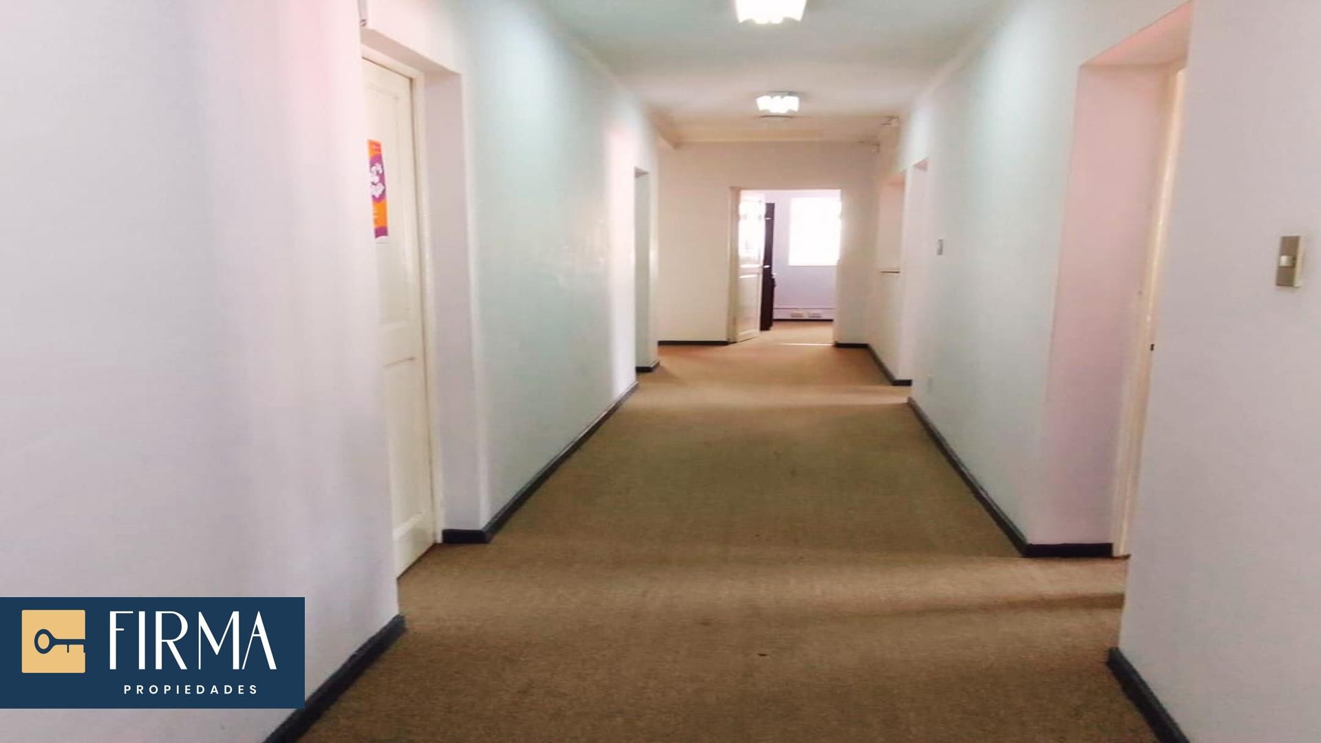 Casa en VentaCASA EN VENTA EN OBRAJES  28 dormitorios 5 baños 2 parqueos Foto 17