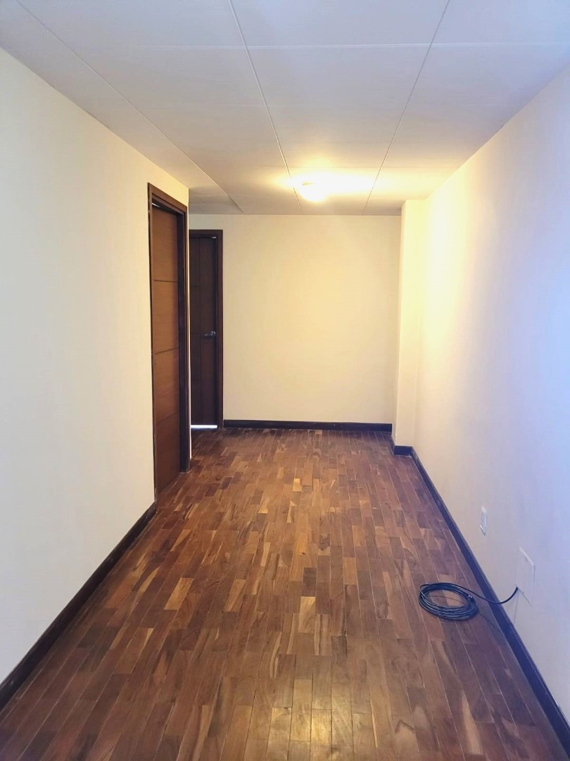 Departamento en AlquilerDEPARTAMENTO EN ALQUILER SOPOCACHI - INMEDIACIONES PLAZA ESPAÑA - SIN MUEBLES Foto 12