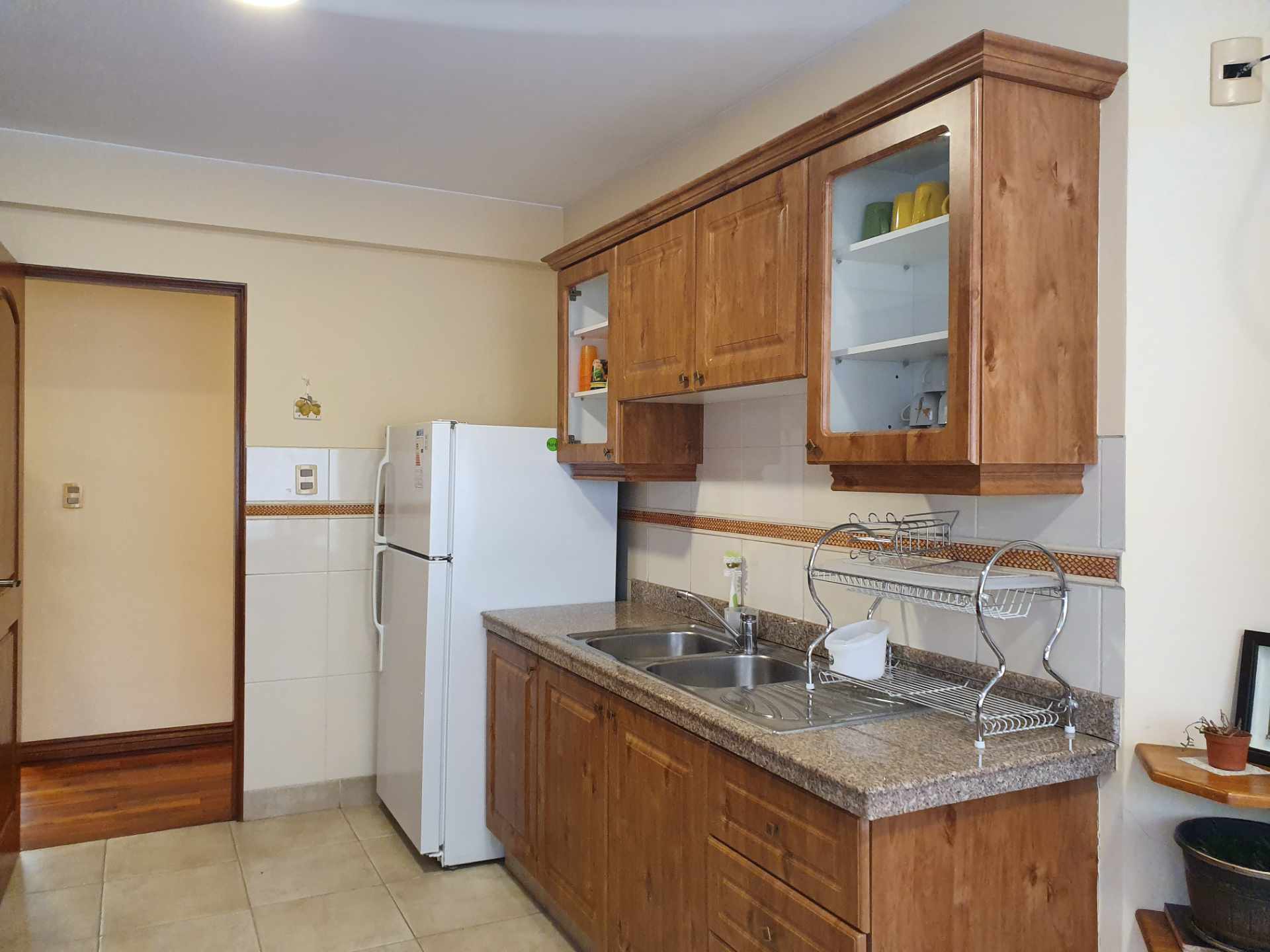 Departamento en AlquilerAchumani 4 dormitorios 5 baños 2 parqueos Foto 9