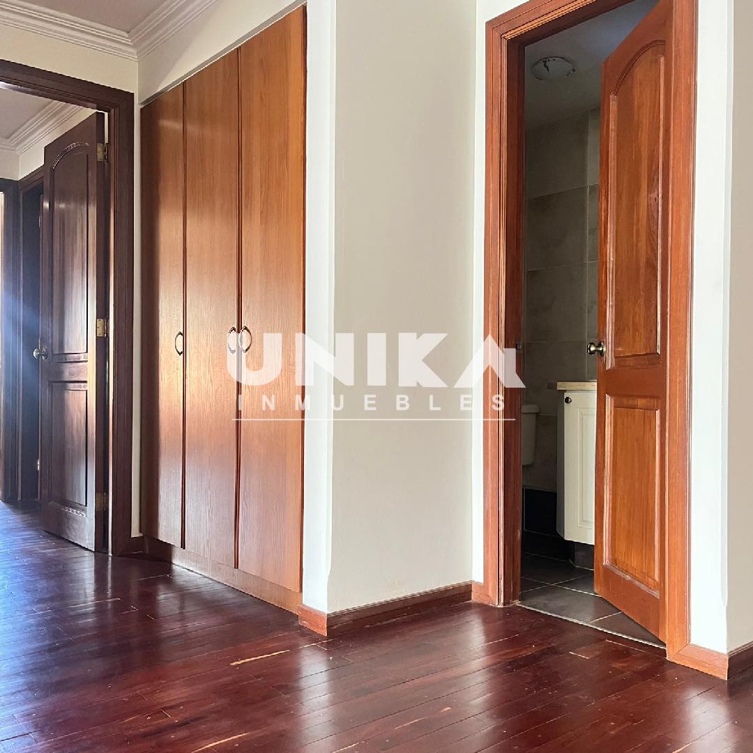 Departamento en Alquiler🔴 ¡PRECIO DE OCASIÓN! CÓMODO Y CÉNTRICO DEPARTAMENTO EN ALQUILER EN EL MEJOR LUGAR DE CALACOTO Foto 6