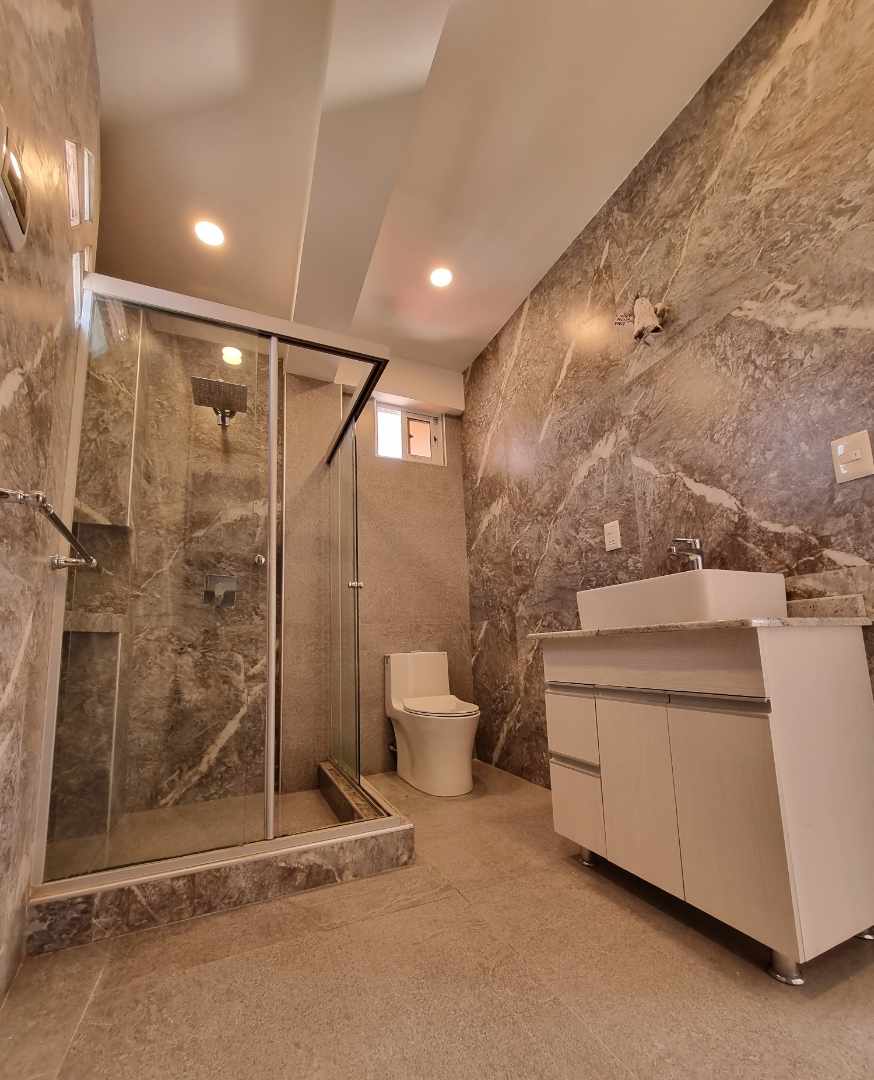 Departamento Zona Sur, Alto La Florida, calle 4  (Ingreso por Calacoto - calle 13 y 14).   Foto 6