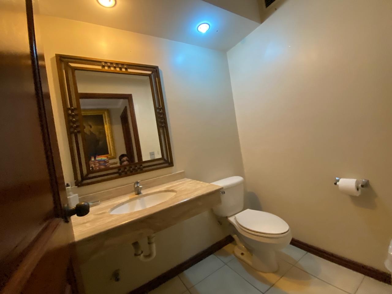 Departamento en Venta📍Av. La Salle, Edificio Mirador de Equipetrol. 3 dormitorios 3 baños 2 parqueos Foto 14