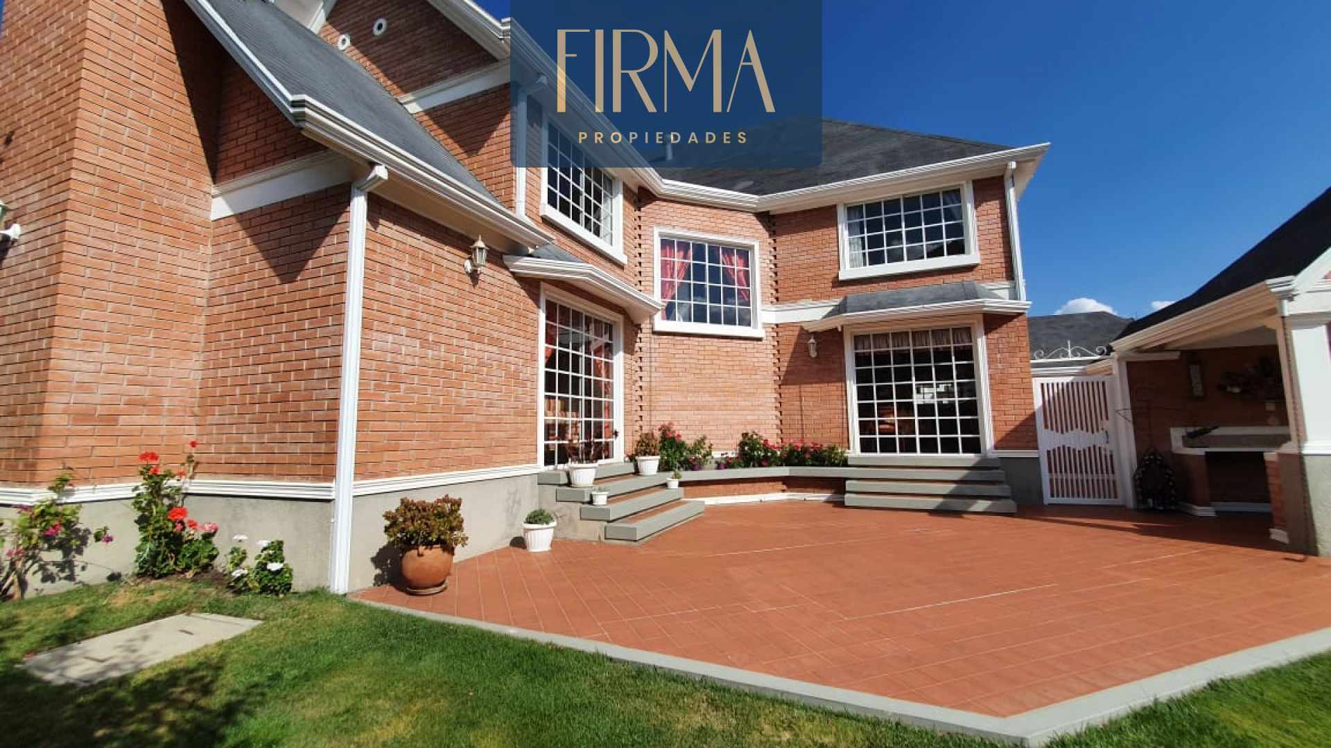 Casa en VentaACHUMANI JARDINES DEL SUR Foto 1