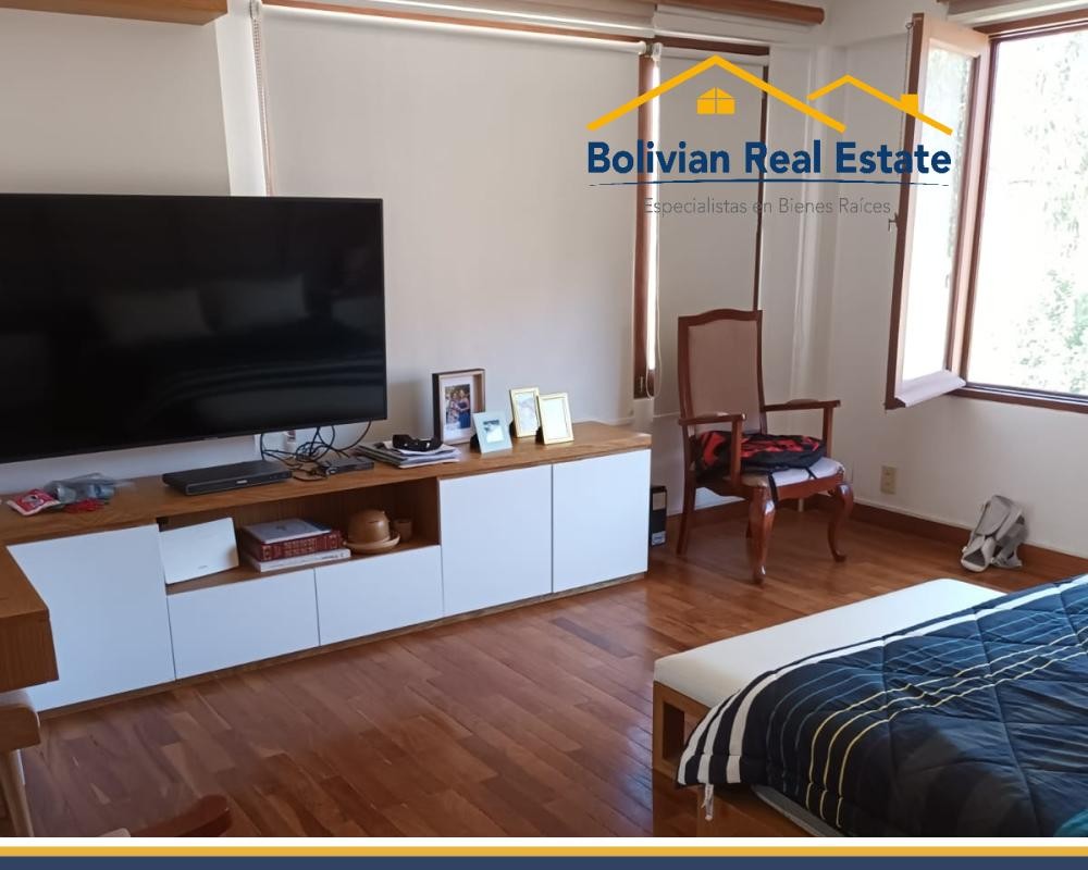 Casa en Mallasilla en La Paz 3 dormitorios 3 baños 2 parqueos Foto 6