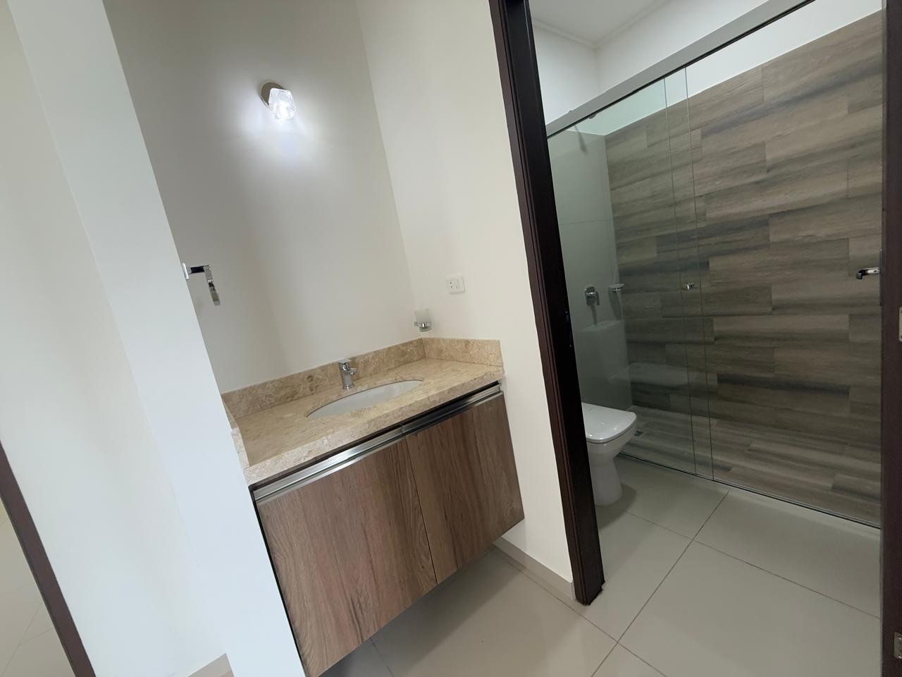 Casa en VentaUrb/ Palmas del Norte  3 dormitorios 2 baños 2 parqueos Foto 11