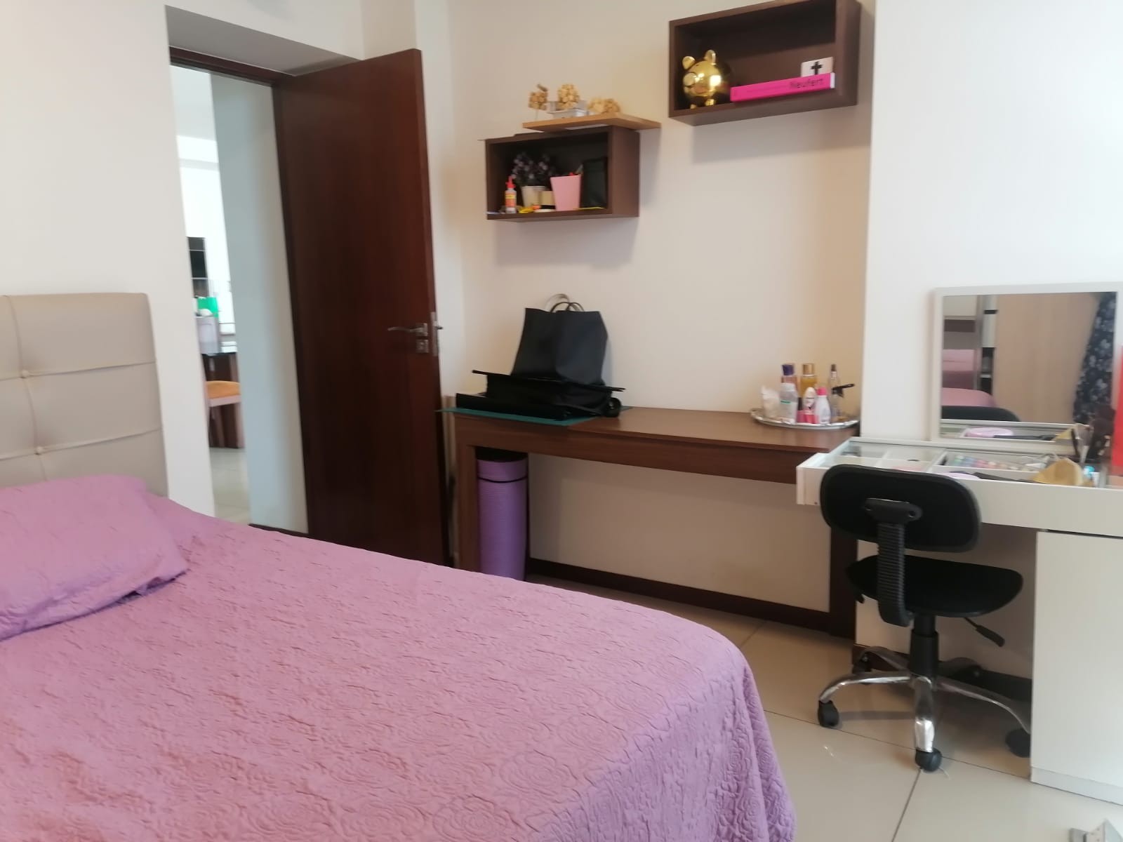 Departamento en Entre 2do y 3er anillo Norte en Santa Cruz de la Sierra 4 dormitorios 3 baños 1 parqueos Foto 9