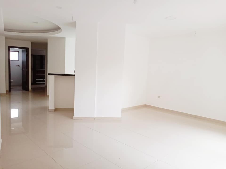 Departamento en AlquilerCALLE TARIJA ENTRE AV. IRALA Y SAAVEDRA 1 dormitorios 2 baños 1 parqueos Foto 13