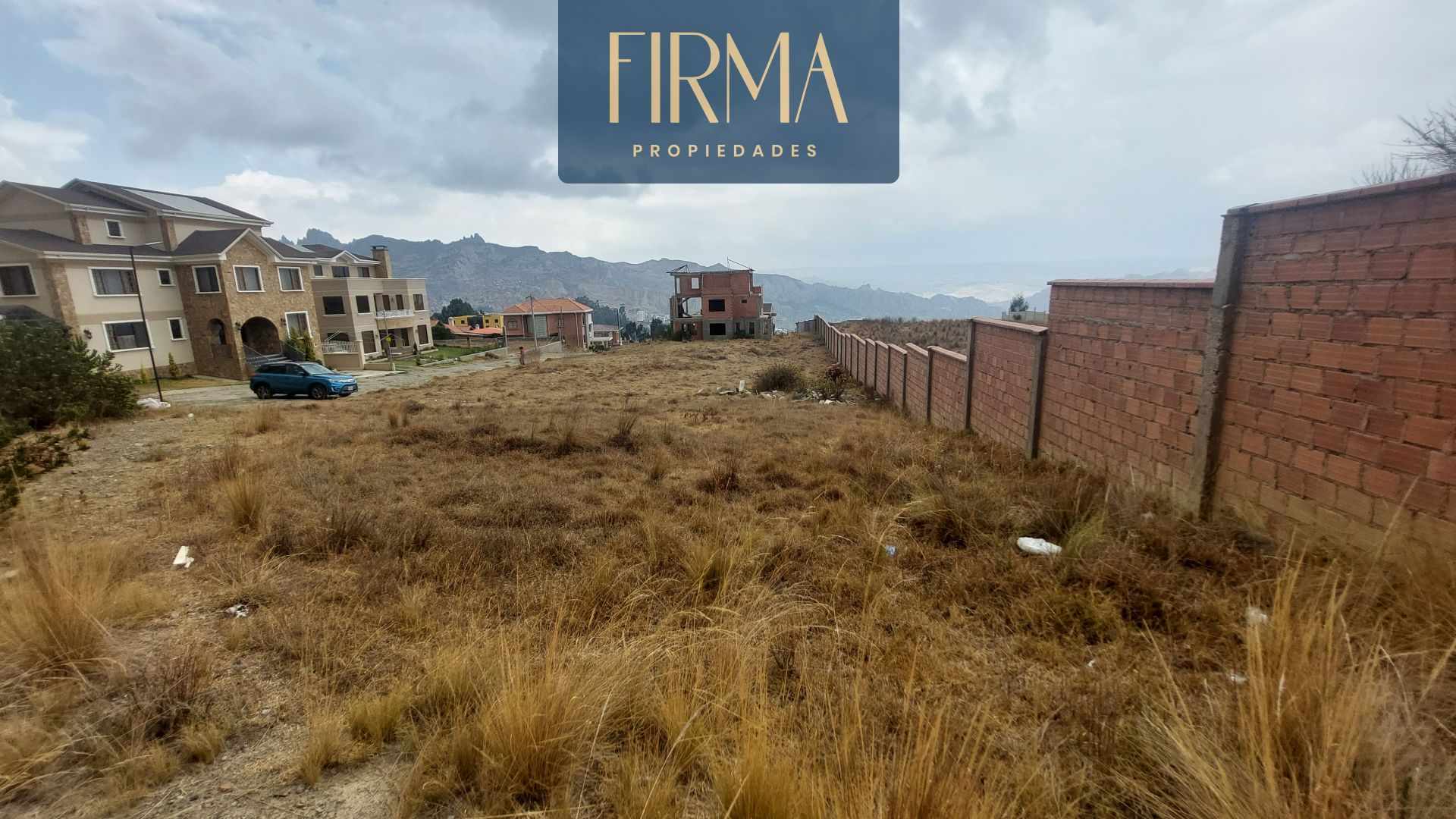 Terreno en VentaTERRENO EN VENTA, CONDOMINIO LOMAS DE ACHUMANI Foto 5