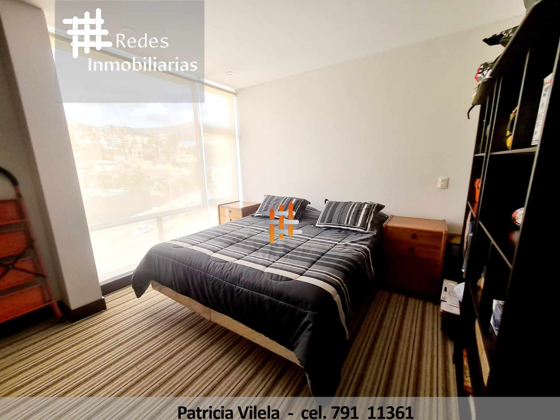 Departamento en VentaHERMOSO PENT HOUSE DUPLEX EN VENTA SOBRE LA AV. COSTANERA CON 92 m2 TERRAZA 3 dormitorios 5 baños 3 parqueos Foto 12