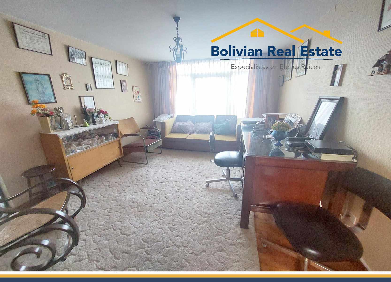 Casa en VentaACHUMANI BAJO CALLE 14, LINDA CASA EN VENTA 3 dormitorios 3 baños 2 parqueos Foto 9