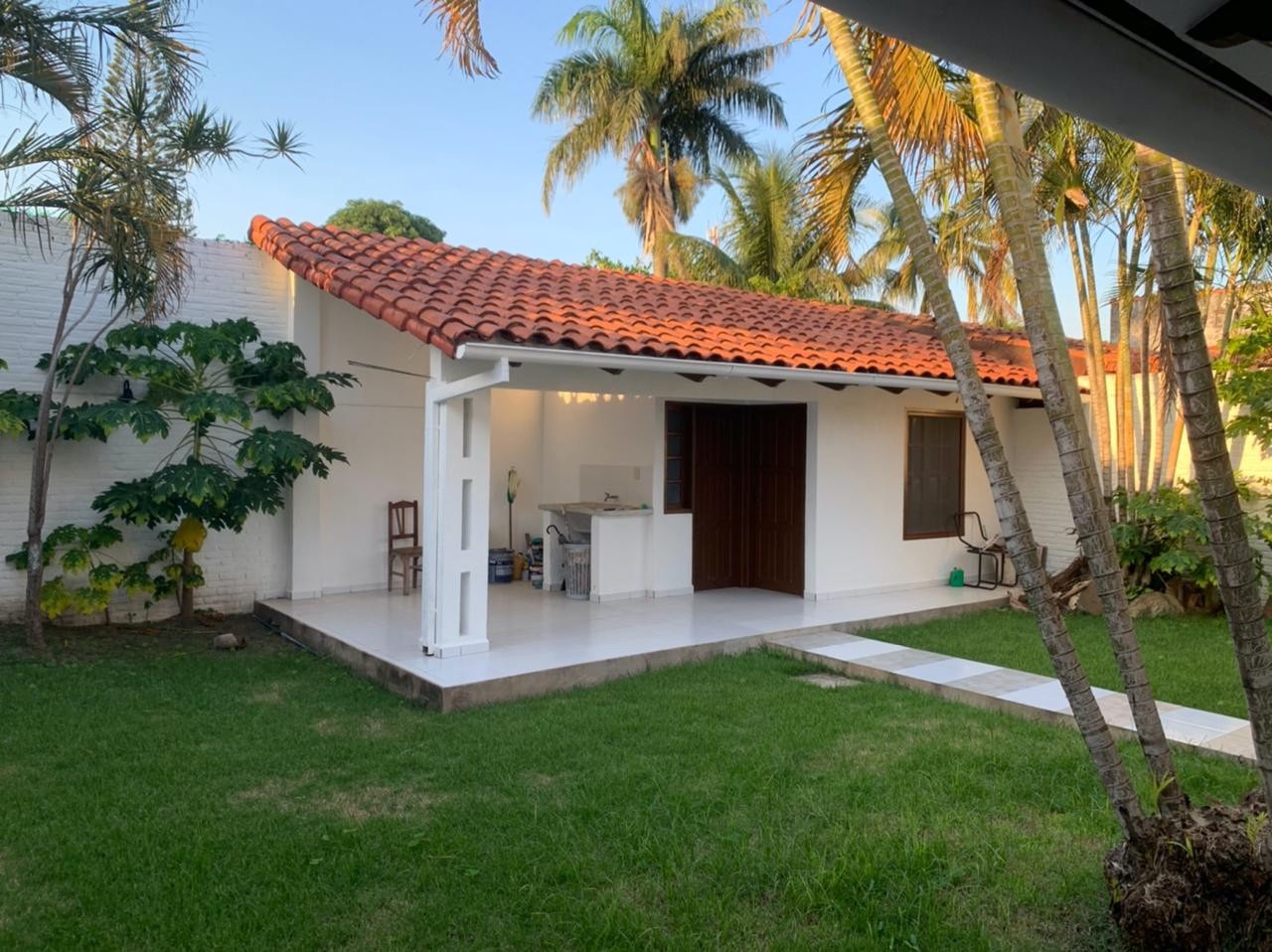 Casa en Entre 2do y 3er anillo Este en Santa Cruz de la Sierra 4 dormitorios 4 baños 3 parqueos Foto 18